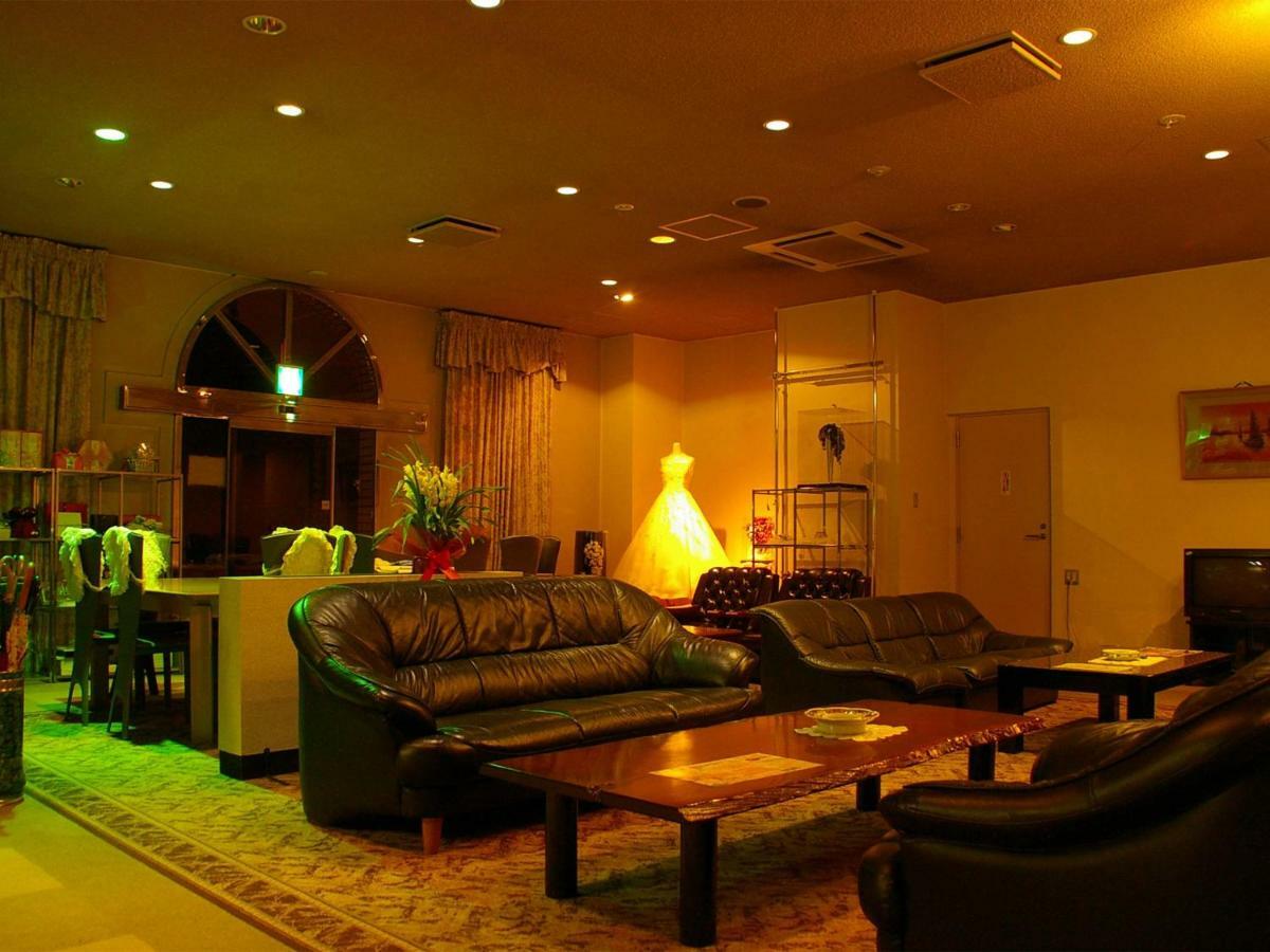 Riverside Hotel Gojo Bagian luar foto