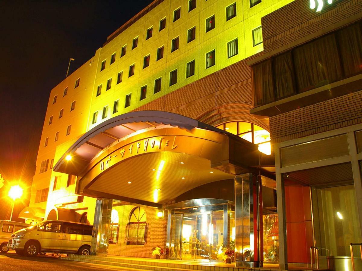 Riverside Hotel Gojo Bagian luar foto